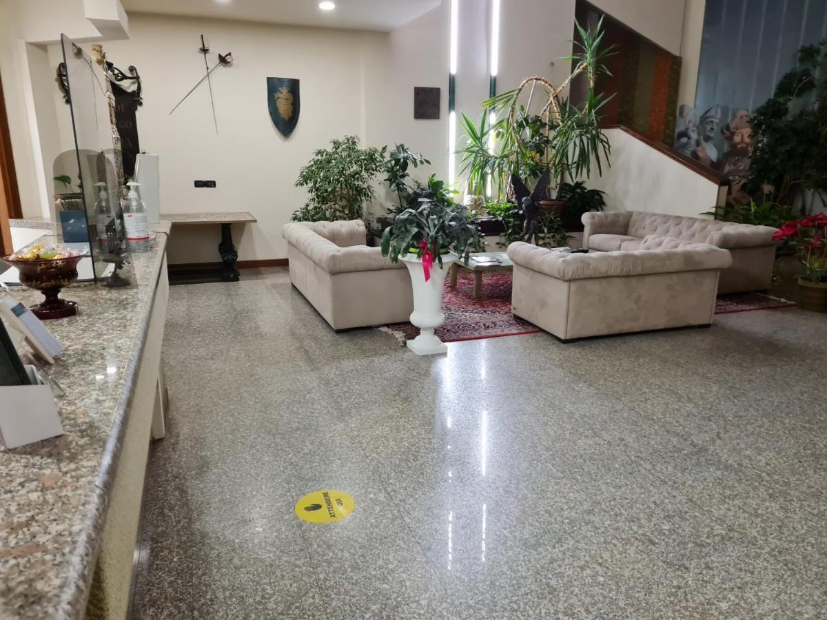 Modo Hotel 베르첼리 외부 사진